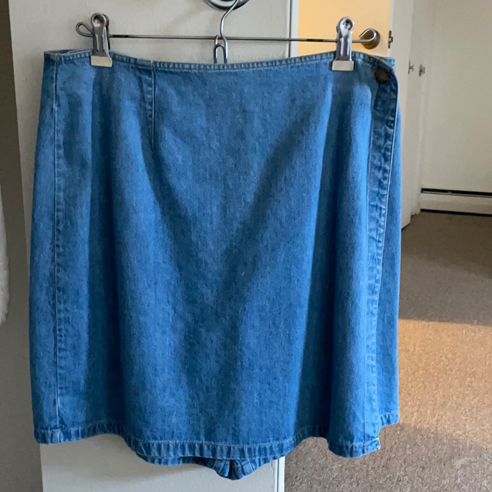 Jean Skort